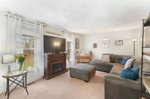 247 Whitehead Rd, Coventry, RI 02816 photo 13