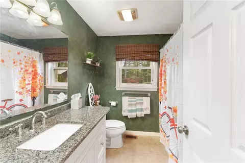 247 Whitehead Rd, Coventry, RI 02816 photo 14