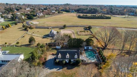 32 Avondale Rd, Westerly, RI 02891 photo 9