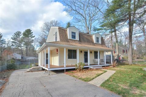 26 Laurel Drive Dr, Glocester, RI 02814 photo 2