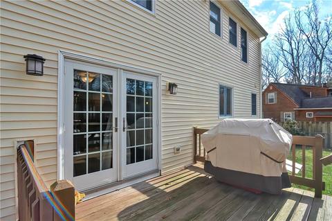 26 Laurel Drive Dr, Glocester, RI 02814 photo 9