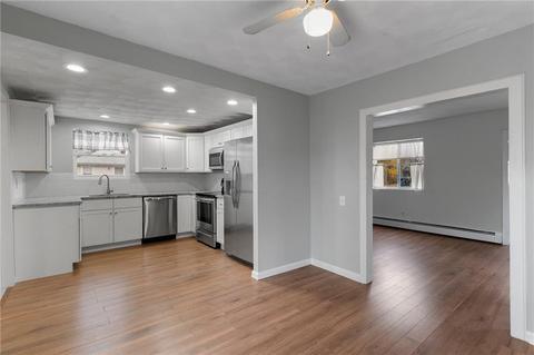 103 Uncas St, Warwick, RI 02889 photo 15