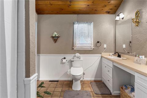 101 Soap St, Killingly, CT 06241 photo 16