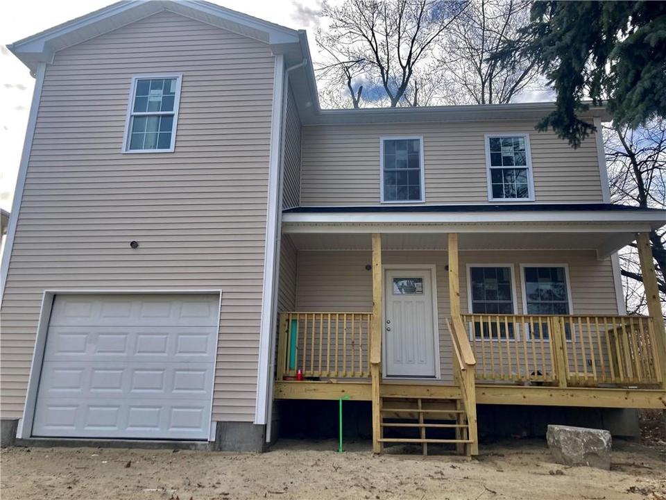 128 Auburn St, Cranston, RI 02910 15 Photos MLS 1299229 Movoto