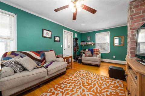 9 New St, Woonsocket, RI 02895 photo 8