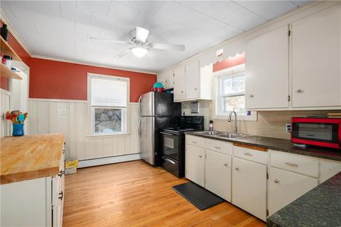 9 New St, Woonsocket, RI 02895 photo 6