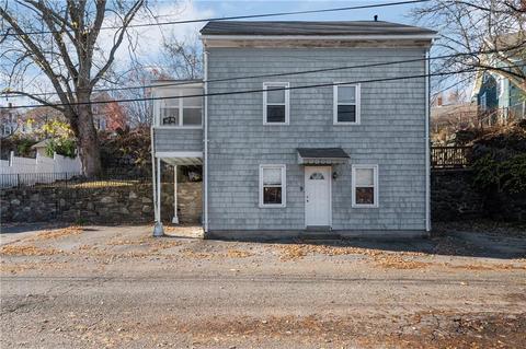 9 New St, Woonsocket, RI 02895 photo 3