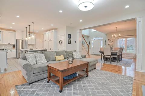 24 Arbor Dr, Coventry, RI 02816 photo 8
