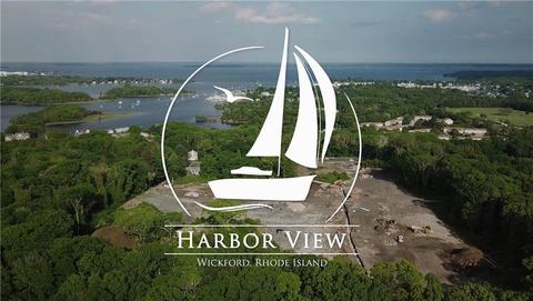 26 Bowline Dr, North Kingstown, RI 02852