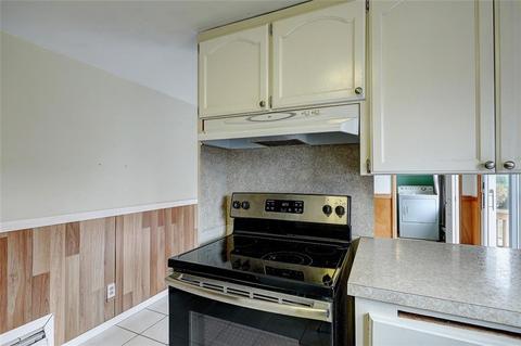 363 Buttonwoods Ave, Warwick, RI 02886 photo 20