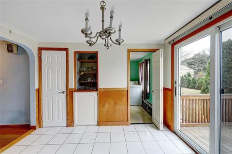 363 Buttonwoods Ave, Warwick, RI 02886 photo 15