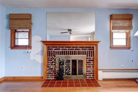 363 Buttonwoods Ave, Warwick, RI 02886 photo 7