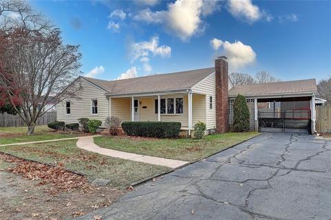 363 Buttonwoods Ave, Warwick, RI 02886 photo 1