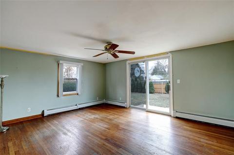 363 Buttonwoods Ave, Warwick, RI 02886 photo 21