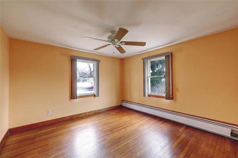 363 Buttonwoods Ave, Warwick, RI 02886 photo 23
