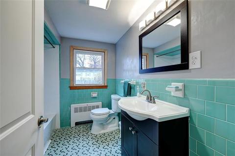 363 Buttonwoods Ave, Warwick, RI 02886 photo 27