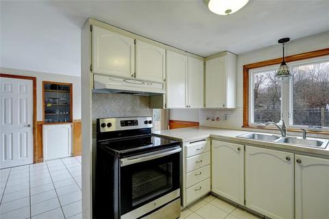363 Buttonwoods Ave, Warwick, RI 02886 photo 19