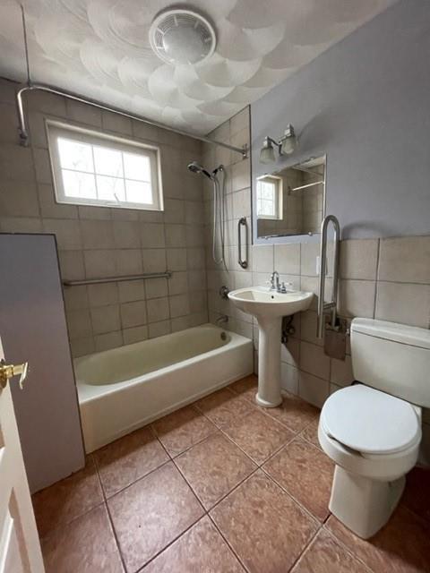 35 Hammet Rd, Coventry, RI 02816 photo 4