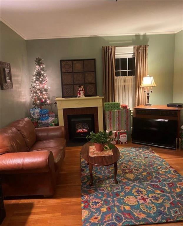  579 Gaskill St, Woonsocket, RI 02895 photo 6