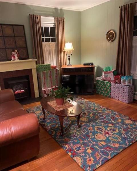 579 Gaskill St, Woonsocket, RI 02895 photo 5
