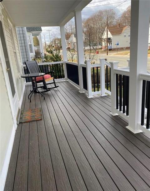 579 Gaskill St, Woonsocket, RI 02895 photo 2