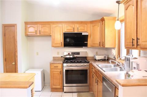 69 Eastgate Dr, Warwick, RI 02886 photo 15