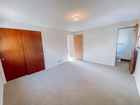 45 Sandy Ln, Warwick, RI 02889 photo 12