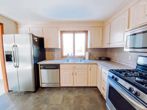 45 Sandy Ln, Warwick, RI 02889 photo 7