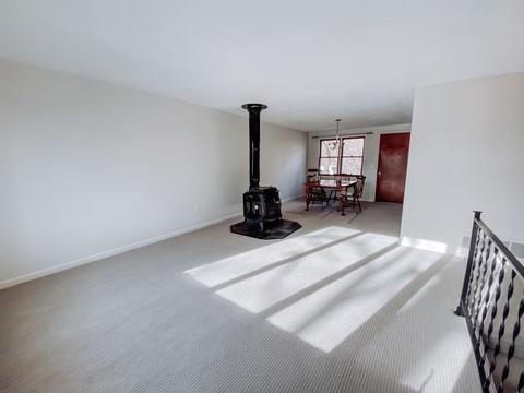 45 Sandy Ln, Warwick, RI 02889 photo 3