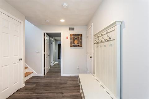 50 Howe St, Cumberland, RI 02864 photo 4