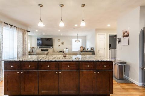50 Howe St, Cumberland, RI 02864 photo 12