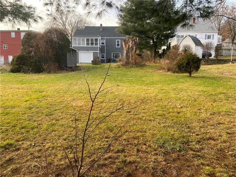 149 Nursery Ave, Woonsocket, RI 02895 photo 47