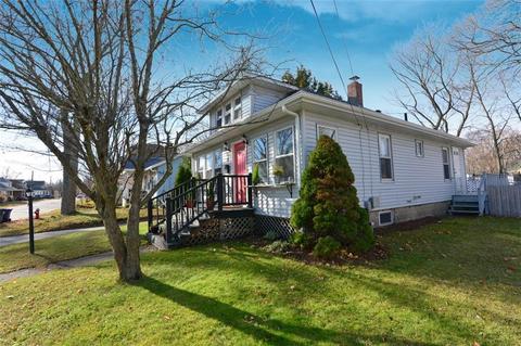 271 Atlantic Ave, Warwick, RI 02888 photo 5