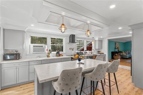 135 Pray Hill Rd, Glocester, RI 02814 photo 7