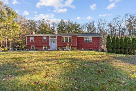 135 Pray Hill Rd, Glocester, RI 02814 photo 2
