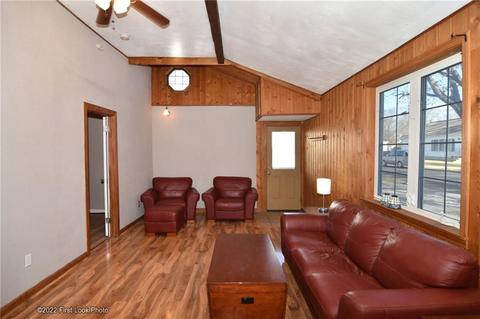29 Rand St, Warwick, RI 02889 photo 2