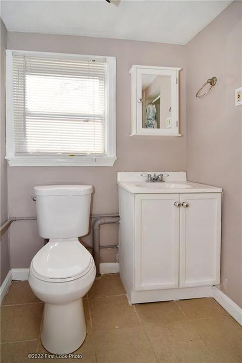29 Rand St, Warwick, RI 02889 photo 18