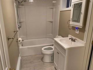 330 Randall Ave, Warwick, RI 02889 photo 12