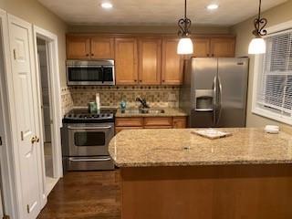 330 Randall Ave, Warwick, RI 02889 photo 8