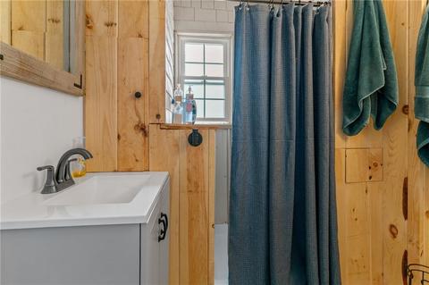 84 Bates Ave, Coventry, RI 02816 photo 20