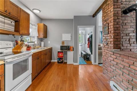 84 Bates Ave, Coventry, RI 02816 photo 11