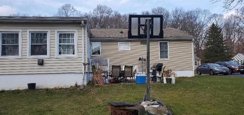 152 Roberta Ave, Woonsocket, RI 02895 photo 17