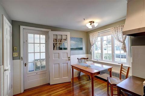 412 Spring Green Rd, Warwick, RI 02888 photo 11