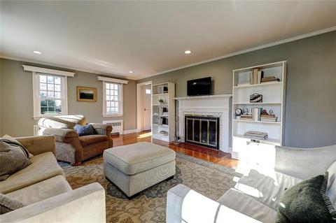 412 Spring Green Rd, Warwick, RI 02888 photo 5