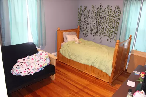556 Elm St, Woonsocket, RI 02895 photo 21