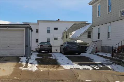 556 Elm St, Woonsocket, RI 02895 photo 38