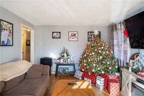 55 Marshall Ave, Warwick, RI 02886 photo 5