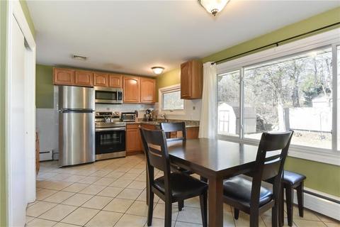 75 Flagg Ave, Warwick, RI 02886 photo 5