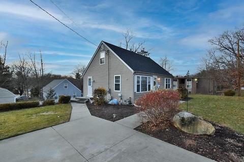 149 Pilgrim Ave, Coventry, RI 02816 photo 6