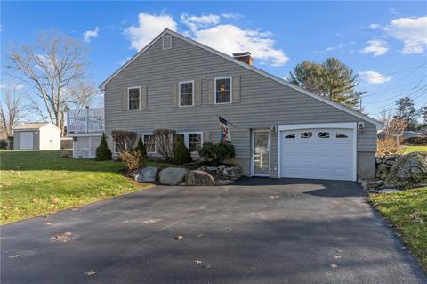7 Pine Ln, Warren, RI 02885 photo 3